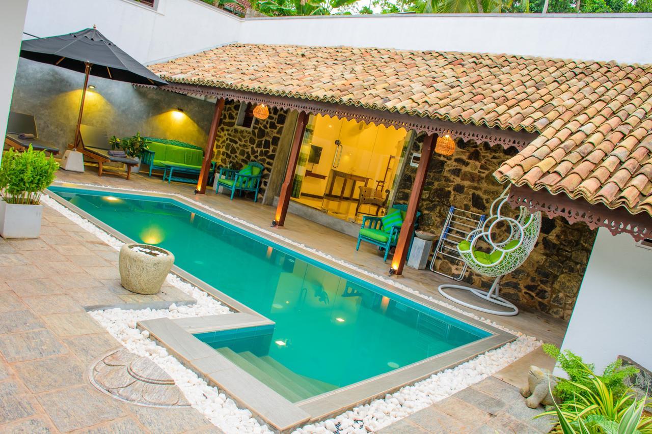 Rock Elephant Villa Хиккадува Экстерьер фото